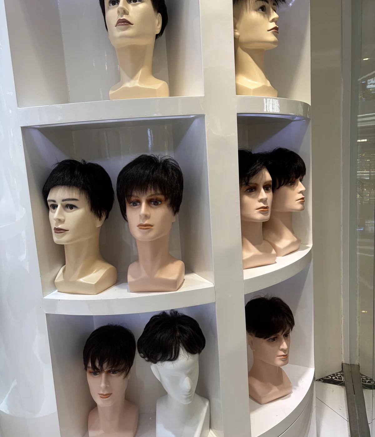 女士发套稳定佩戴与整体发型效果